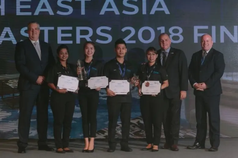 ตัวแทนจากโรงแรมฮิลตัน พัทยา คุณปาริฉัตร ป...