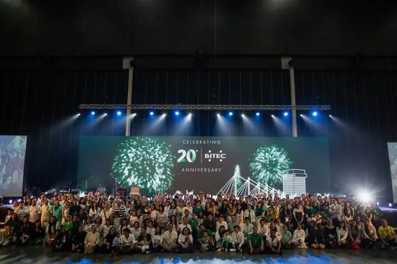 คณะผู้บริหารกลุ่มบริษัทภิรัชบุรี นำโดย ดร...