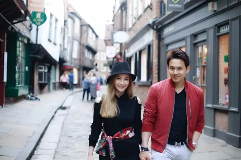 ฟลุค-เกริกพล กับ ลี-นาตาลี บุกตรอก Shambl...