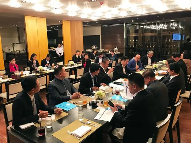 นายประสงค์ พูนธเนศ ปลัดกระทรวงการคลัง พร้...