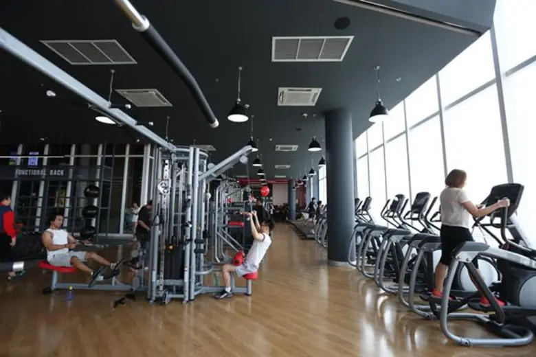 ศูนย์การค้าเกตเวย์ แอท บางซื่อ นำโดย คุณส...