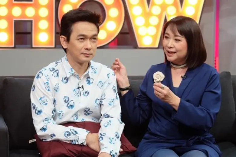 เป็นอีกหนึ่งคู่รักที่อยู่กินกันมาอย่างยาว...