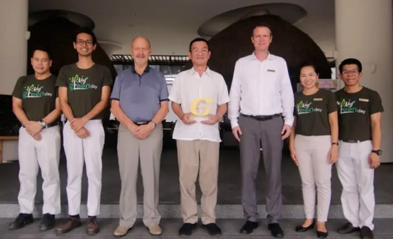 Mr.Gerd K. Steeb, Advisor to the Board ขอ...