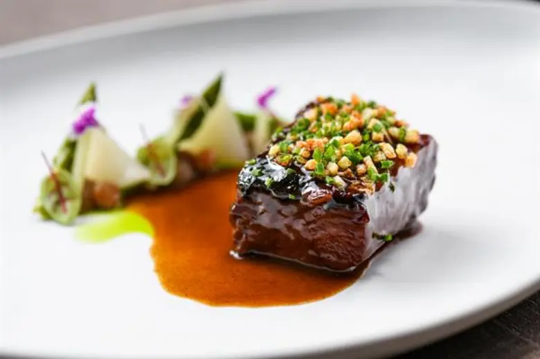 ทาคูมิ เทสติ้งเมนูชุดใหม่ ที่ ห้องอาหาร เอเลเมนท์