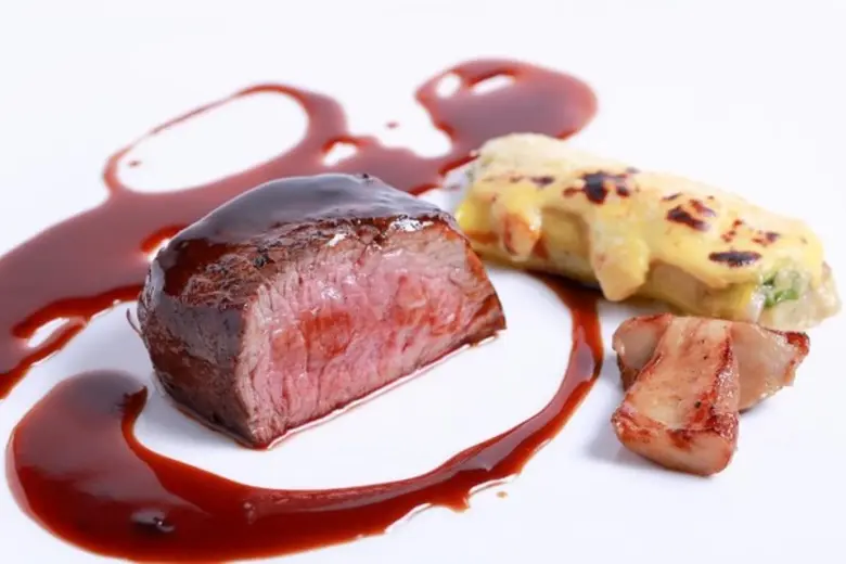 ด้วยแรงบันดาลใจจากความชอบอาหารฝรั่งเศส เช...