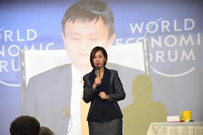 สวนสุนันทา เชิญชวนร่วมอบรมบุคลิกภาพและมารยาทเชิงธุรกิจ