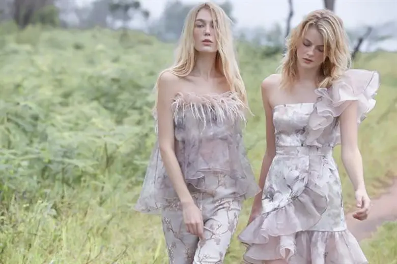 สร้างสไตล์อ่อนหวานอย่างโดดเด่นต้อนรับฤดูก...