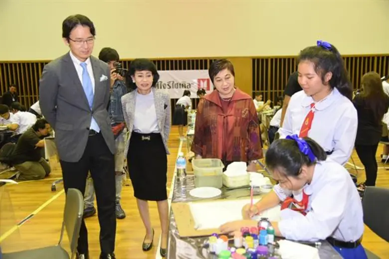 บริษัท ตรีเพชรอีซูซุเซลส์ จำกัด ต้อนรับ 4...