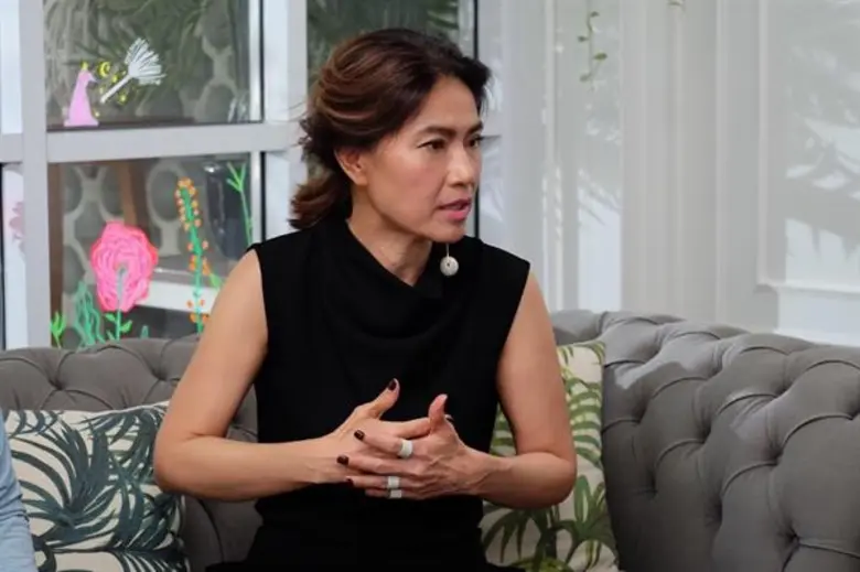 รายการคุยแซ่บShow ค่ะ “ตู่ นันทิดา” ตัวแม่ดีว่าเมืองไทย เสพติดช้อปปิ้ง ซื้อทุกอย่างที่ขวางหน้า?