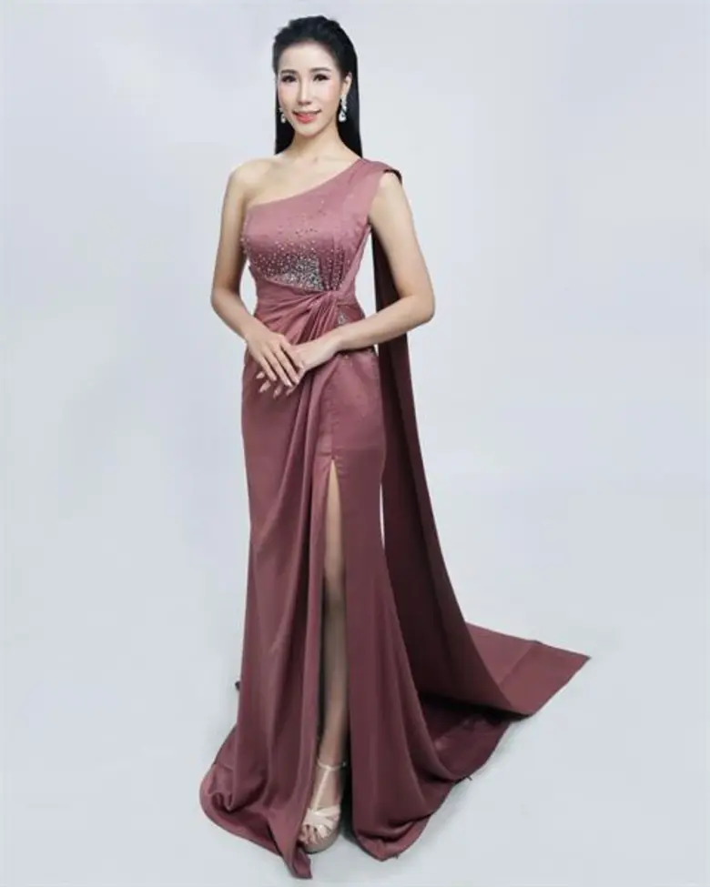 สถานีวิทยุโทรทัศน์ไทยทีวีสีช่อง 3 ได้คัดเลือก นางสา...