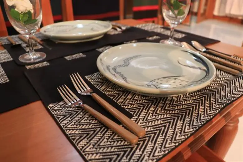 ผ้าหาดเสี้ยว มิติใหม่แห่งภูมิปัญญาไทย จากผ้าโบราณสุดวิจิตร “สุนทรี” สู่ความร่วมสมัยในแบบสากล “suntree”