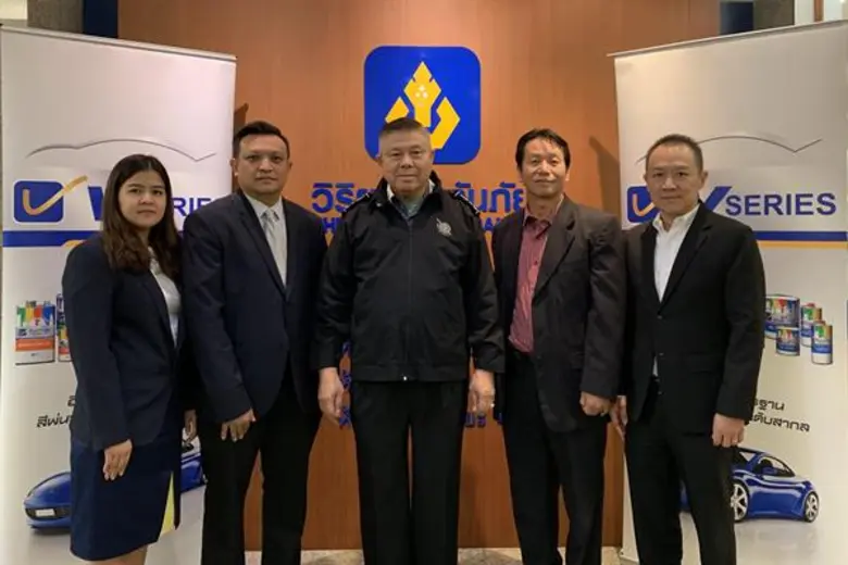 นายประพันธ์ ศิริโชติดำรงค์ ประธานบริษัท บ...