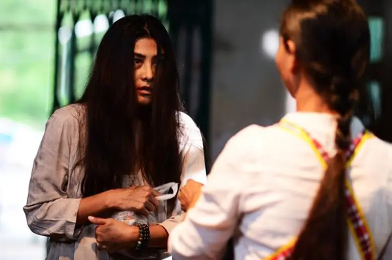 “นุ่น-รมิดา” ไม่เหลือความสวยแฟน “หลุยส์ สก็อต”กลายเป็นหญิงไร้สติคุ้ยขยะใน “นางฟ้าล่าผี ปี 3