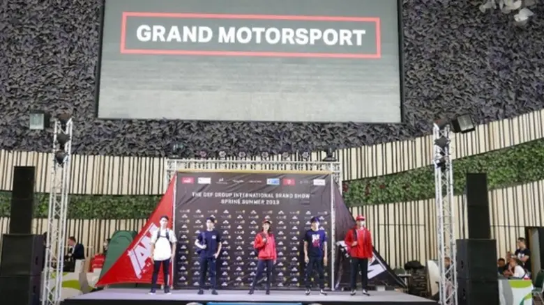 แซนดี้ เคราแก้ว สตูวิค นักแข่งไทย ภายใต้ก...