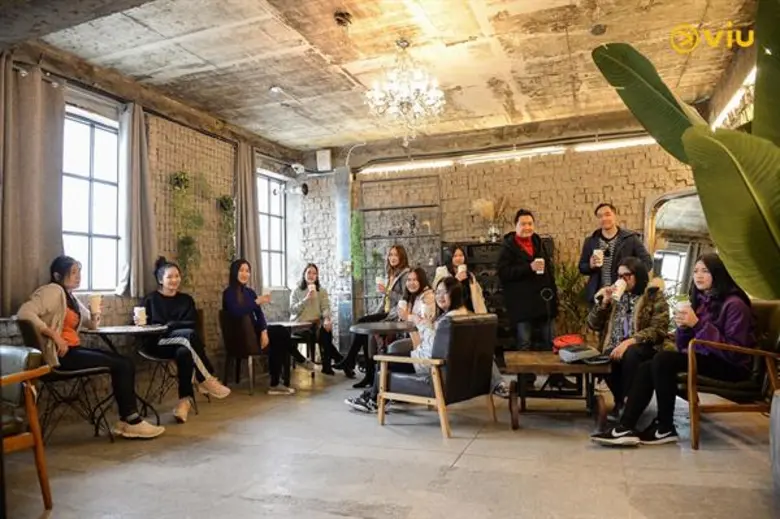 AIS จับมือ Viu พาผู้โชคดีลัดฟ้าสู่เกาหลี ตามรอยซีรีส์เกาหลีพร้อมกระทบไหล่กองทัพหนุ่มหล่อจากวง The Boyz