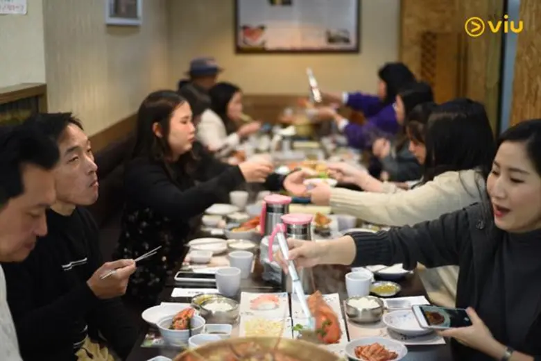 AIS จับมือ Viu พาผู้โชคดีลัดฟ้าสู่เกาหลี ตามรอยซีรีส์เกาหลีพร้อมกระทบไหล่กองทัพหนุ่มหล่อจากวง The Boyz