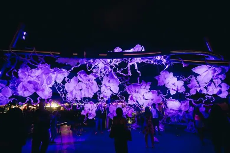 ครบรอบสองร้อยปี เซอร์ สแตมฟอรด์ ราฟเฟิลส์ ก่อตั้งสิ...