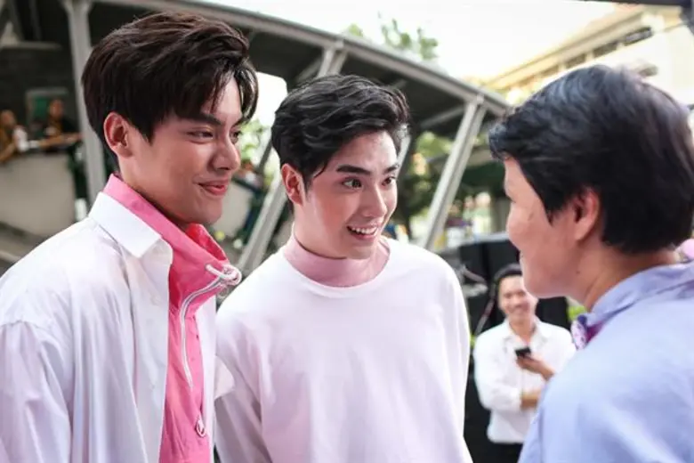 ศูนย์การค้าเกตเวย์ เอกมัย พาฟินรับเทศกาลแ...