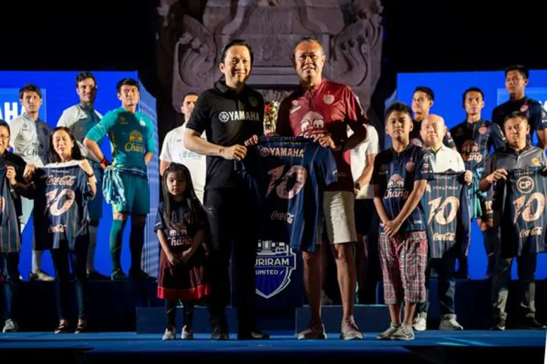 นายพงศธร เอื้อมงคลชัย รองประธานกรรมการบริ...