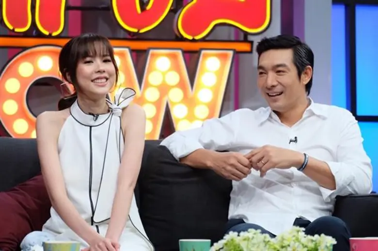 เป็นอีกหนึ่งคู่รักต่างวัยที่เรื่องอายุไม่...