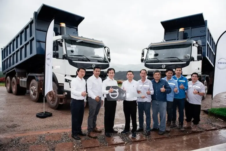 สหกลอิควิปเมนท์ เดินหน้างานเหมืองถ่านหินในลาว สั่งวอลโว่ ทรัคส์ 26 คันลุยงาน