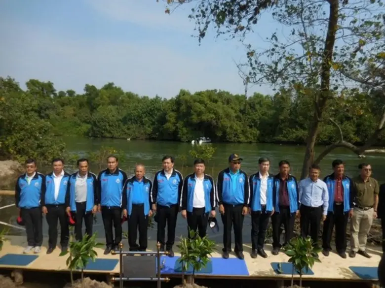 ภาพข่าว: ทส. คืนความสุขให้ประชาชน เดินหน้าขับเคลื่อน โครงการป่าในเมือง "สวนป่าประชารัฐ เพื่อความสุขของคนไทย"