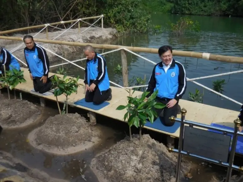 ภาพข่าว: ทส. คืนความสุขให้ประชาชน เดินหน้าขับเคลื่อน โครงการป่าในเมือง "สวนป่าประชารัฐ เพื่อความสุขของคนไทย"