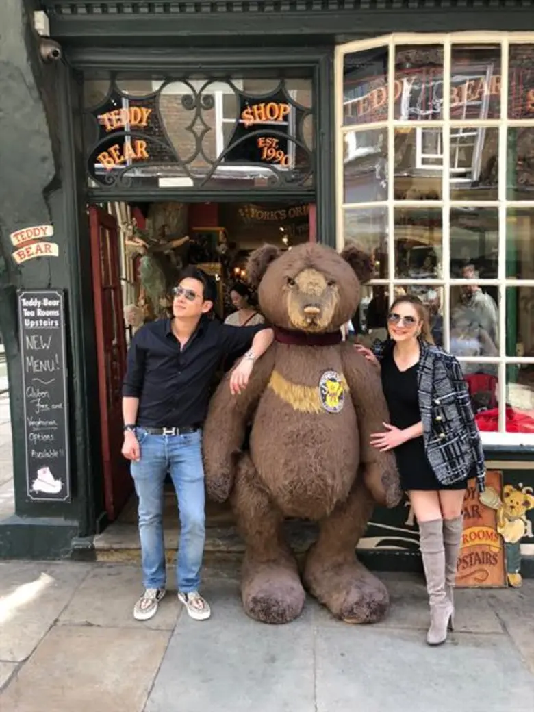 ทีวีไกด์: รายการ  ปิดท้าย Road Trip สุดฟิน “ฟลุค&ลี” จัดหนัก! ที่สุดในอังกฤษ