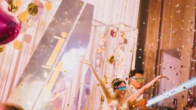 โรงแรมเรเนซองส์ กรุงเทพฯ ราชประสงค์ พร้อม...