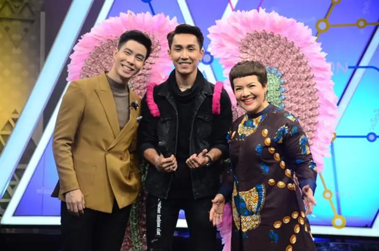 คึกคักกันทั้งสตูดิโอ เมื่อ "สวัสดี Statio...