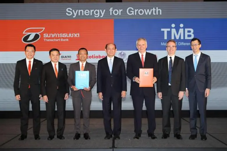 ตัวแทนผู้ถือหุ้นหลักพร้อมด้วยผู้บริหารจาก...