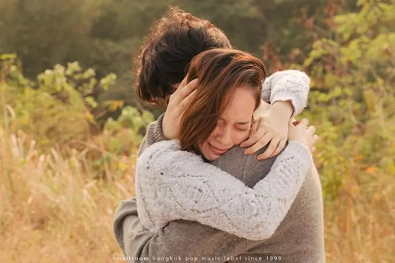 ออกอัลบั้มเต็มชุดที่ 2 "J" มาให้แฟนๆที่รอ...