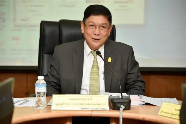 นายลักษณ์ วจนานวัช รัฐมนตรีช่วยว่าการกระท...