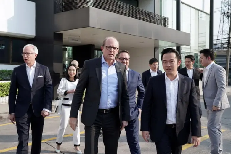 เบนซ์ ทีทีซี ขานรับนโยบายบริษัทแม่ เดินหน้าพัฒนาและปรับปรุงในทุกมิติ