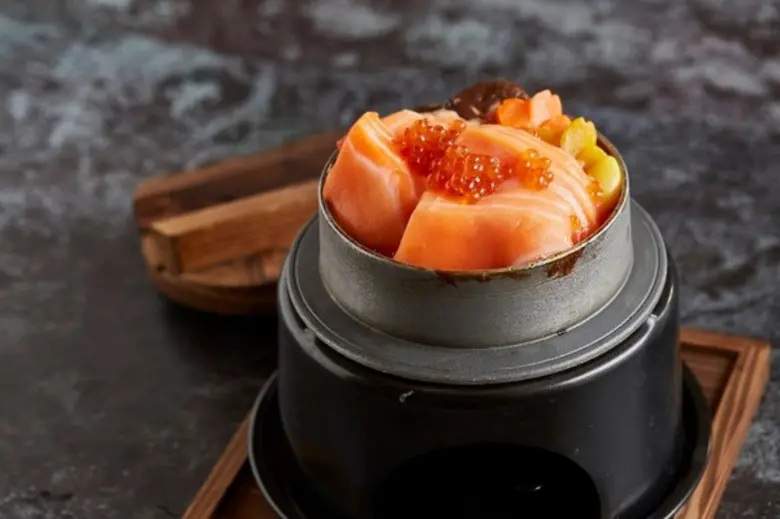 The much anticipated re-opening of KiSara...