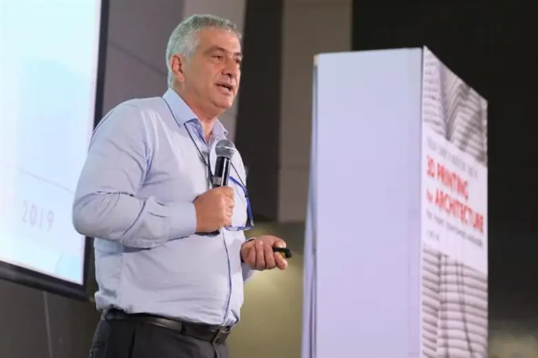 “เอสซีจี ซิเมนต์” ต่อยอดเทคโนโลยี 3D Printing ในวงการก่อสร้างด้วยนวัตกรรม “3D Cement Extrusion Printing” พร้อมเชิญกูรูระดับโลกอัพเดตเทรนด์สถาปัตยกรรม