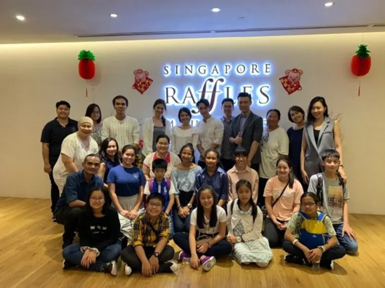 สถาบันดนตรียามาฮ่า (สยามกลการ) นำโดย ครูเ...