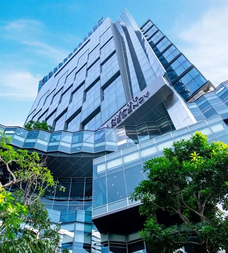 แกรนด์ แอสเสทฯ คาดรายได้โรงแรมปี 62 แตะ 3,000 ล้าน พร้อมตั้งเป้ายอดพรีเซลส์คอนโด “ไฮด์ เฮอริเทจ ทองหล่อ” 1,500 ล้าน