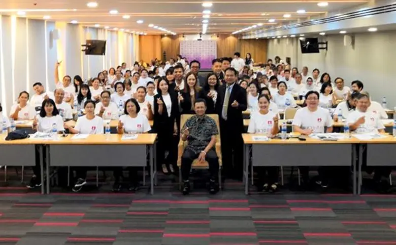 ก.อุตสาหกรรม ผนึก ม.พระจอมเกล้าฯ จัด "โคร...