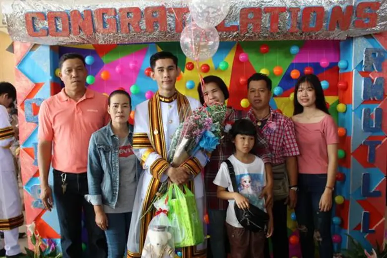 19 ปี “สานรัก คนเก่งหัวใจแกร่ง” ดูแลน้องๆ ขาดโอกาส ส่งเสริมการศึกษา สร้างอาชีพหาเลี้ยงครอบครัว