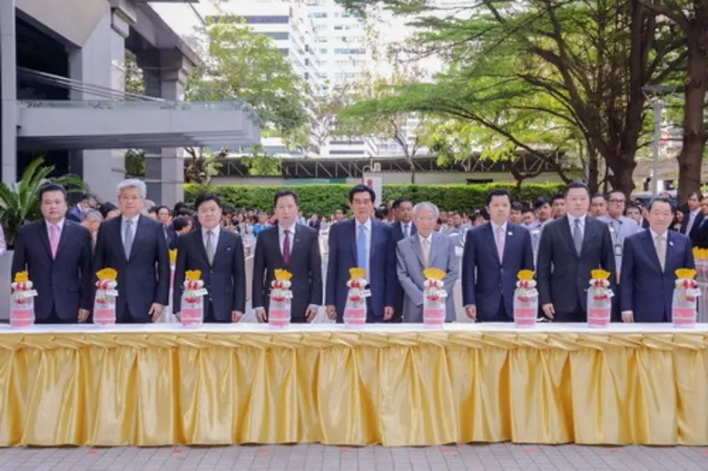 ภาพข่าว: พิธีเจริญพระพุทธมนต์ ในงานทำบุญครบรอบ 27 ปี กลุ่มทรู