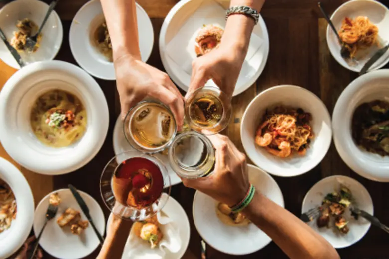 ร่วมกันใช้เวลาในมื้อพิเศษกับอีสเตอร์ บรัน...