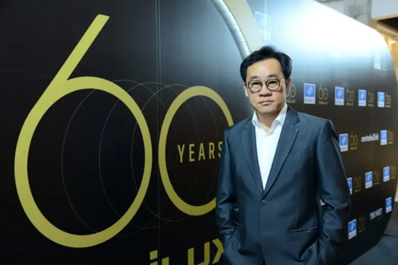 เอสซีลอร์ “ฉลองครบรอบ 60 ปี เลนส์แว่นตาโปรเกรสซีฟแบรนด์ วารีลักซ์”