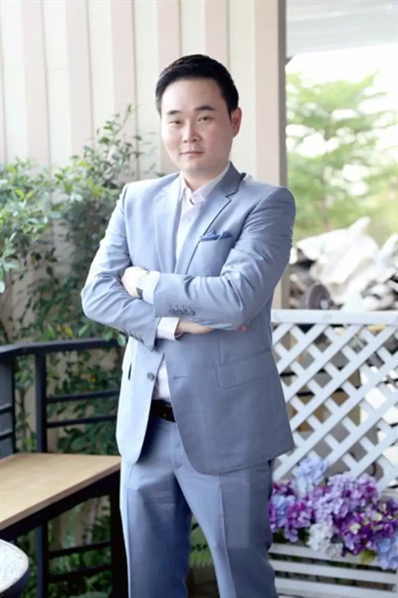 "SCN ปลาบปลื้ม ส่งมอบรถเมล์ NGV ครบตามกำห...