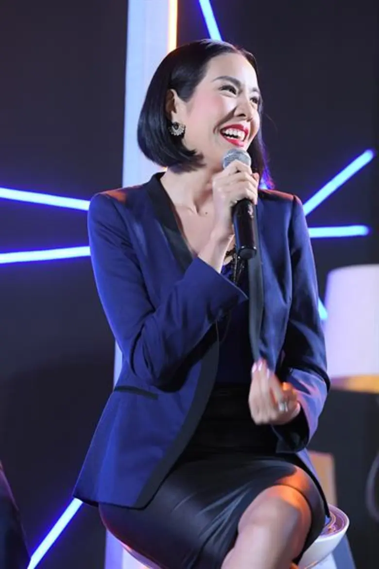 กรุงศรี คอนซูมเมอร์ นำโดย ฐากร ปิยะพันธ์ ...