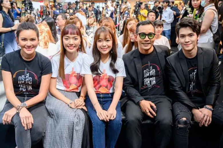 “สหมงคลฟิล์ม” จับมือ “บีเอ็นเค48 ออฟฟิศ” เปิดรังแถลงข่าว “SisterS กระสือสยาม” กับภาพจำใหม่ที่จะลบทุกความเชื่อไป ตลอดกาลพร้อมกลายร่าง 4 เมษายนนี้