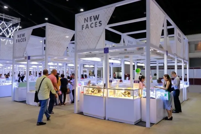 GIT ปลื้มผู้ประกอบการในโครงการพัฒนาศักยภาพอุตสาหกรรมสินค้าอัญมณีและเครื่องประดับส่วนภูมิภาค ขายดีในงานบางกอกเจมส์ครั้งที่ 63