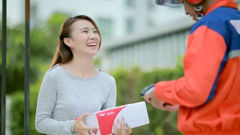 บริษัท ไปรษณีย์ไทย จำกัด (ปณท) โชว์ยอดส่ง...