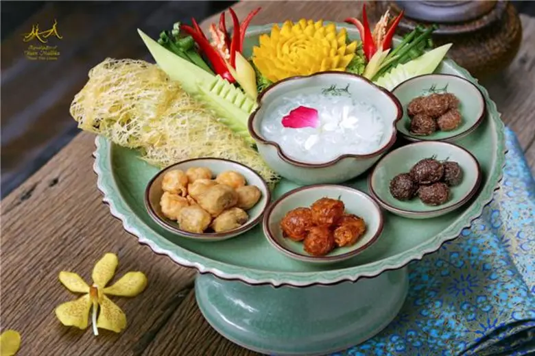 อ.มัลลิการ์ เปิดสำรับความอร่อยย้อนตำนาน พ...