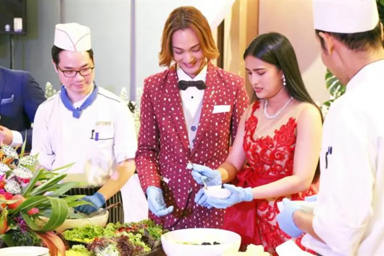 "แจ็ค แบล็คแจ็ค" ควงแฟนสาว "แต้งกิ้ว ศิลป์ชนก" ร่วมชมงานวิวาห์